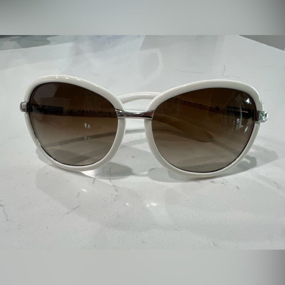 PRADA SPR 62L  58-17 1BC-6S1 WHITE SILVER AUTHENTIC SUNGLASSES